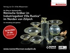 Eine Sammlung römischer Gläser vor schwarzem Hintergrund